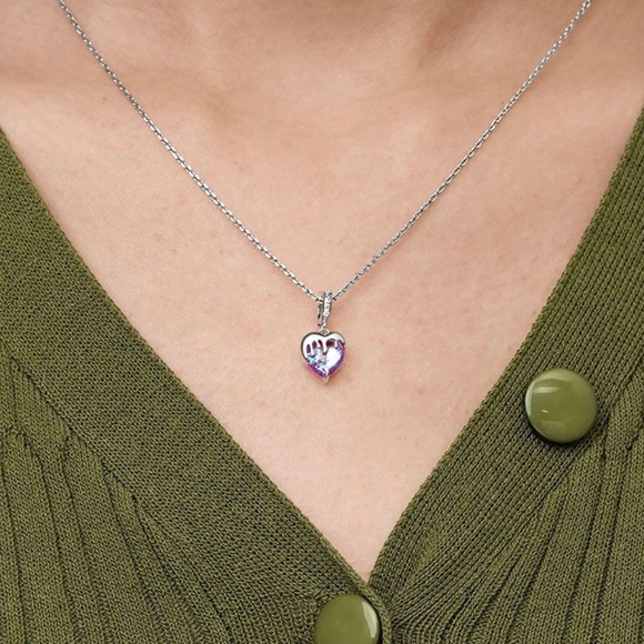 Sterling Silver transparent glass dripping melting heart charm - Picture 8 of 9